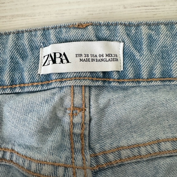 Zara Mom Jeans - Picture 3 of 4
